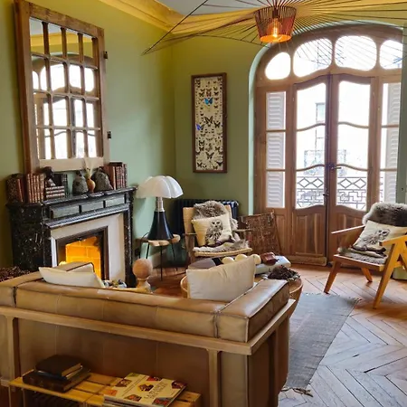 Appartement Sublime Duplex 75m² Classée *